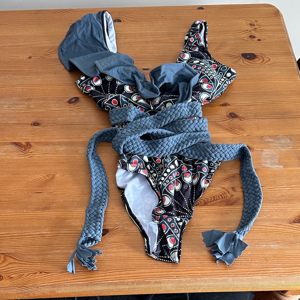 Stylish Grey and Black Patterned Swimsuit